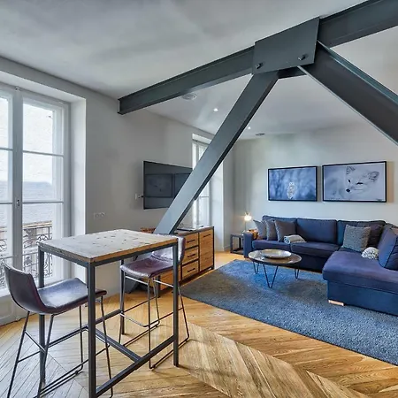 아파트 Marie Paradis *